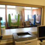 4.11.2015 Kielce. Klinika Chirurgii Dziecięcej, Urologii i Traumatalogii, uroczyste otwarcie. / Wojciech Habdas / Radio Kielce