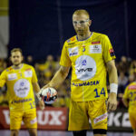 22.11.2015 Kielce.  Mecz 8. kolejki Ligi Mistrzów - Vive Tauron Kielce - KIF Kolding Kopenhaga 33:31. / Wojciech Habdas / Radio Kielce