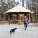 23.11.2015 Kielce. Rowerzyści podążający szlakiem Green Velo odpocząć mogą na jednym z MOR-ów. / Wojciech Habdas / Radio Kielce