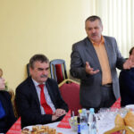 23.11.2015 Kielce. Poseł Bogdan Latosiński spotkał się z członkami Solidarności w MPK / Wojciech Habdas / Radio Kielce