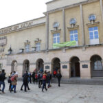 23.11.2015 Kielce. Około 700 uczniów szkoł podstawowych i gimnazjalnych spotkało się dziś w Kielcach z Edytą Jungowską. / Wojciech Habdas / Radio Kielce