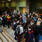 23.11.2015 Kielce. Około 700 uczniów szkoł podstawowych i gimnazjalnych spotkało się dziś w Kielcach z Edytą Jungowską. / Wojciech Habdas / Radio Kielce