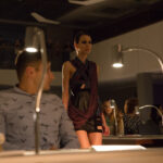 04.11.2015 Kielce. Off Fashion. Pokaz mody Dastina Porazińskiego w Bibliotece UJK / Stanisław Blinstrub / Radio Kielce