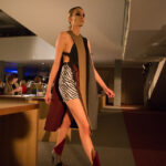 04.11.2015 Kielce. Off Fashion. Pokaz mody Dastina Porazińskiego w Bibliotece UJK / Stanisław Blinstrub / Radio Kielce