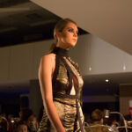 04.11.2015 Kielce. Off Fashion. Pokaz mody Dastina Porazińskiego w Bibliotece UJK / Stanisław Blinstrub / Radio Kielce