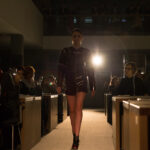 04.11.2015 Kielce. Off Fashion. Pokaz mody Dastina Porazińskiego w Bibliotece UJK / Stanisław Blinstrub / Radio Kielce