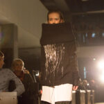 04.11.2015 Kielce. Off Fashion. Pokaz mody Jakuba Bartnika w Bibliotece UJK / Stanisław Blinstrub / Radio Kielce