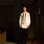 04.11.2015 Kielce. Off Fashion. Pokaz mody Jakuba Bartnika w Bibliotece UJK / Stanisław Blinstrub / Radio Kielce