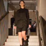 04.11.2015 Kielce. Off Fashion. Pokaz mody Jakuba Bartnika w Bibliotece UJK / Stanisław Blinstrub / Radio Kielce