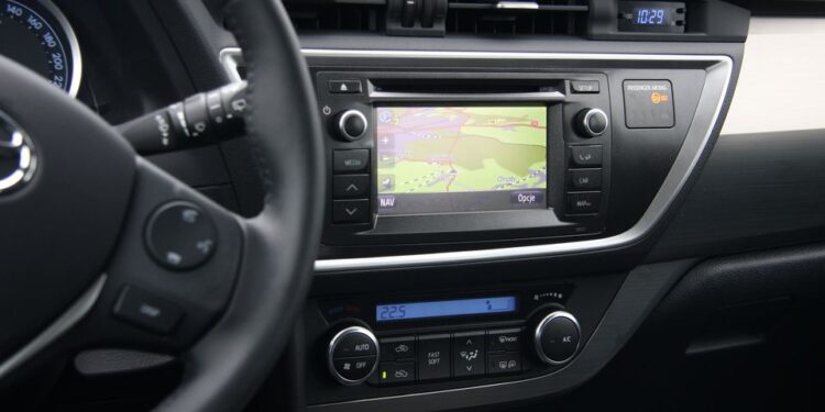 Toyota Auris Touring Sports / Robert Felczak / Radio Kielce