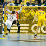 28.11.2015 Kielce. VTK - Vardar. Zdjęcia z pierwszej połowy. Alex Dujshebaev i Sławomir Szmal / Stanisław Blinstrub / Radio Kielce