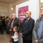 20.11.2015 Kielce. BWA. Wernisaż wystawy Teatr Mama i Ja / Stanisław Blinstrub / Radio Kielce