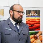 20.11.2015 Kielce. BWA. Wernisaż wystawy Teatr Mama i Ja. / Stanisław Blinstrub / Radio Kielce