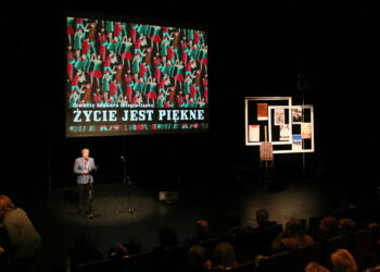 Finał konkursu fotograficznego Życie jest piękne (4 grudnia 2015 r.) / Piotr Michalski / Radio Kielce