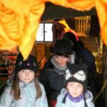 25.12.2015 Chmielnik. Żywa szopka z Maryją, Jezusem  i Józefem / Stanisław Blinstrub / Radio Kielce