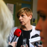 03.12.2015 Kielce. Przekazanie sprzętu medycznego od fundacji Janka Meli dla szpitala dziecięcego. Dr. Grażyna Karolczyk. / Radio Kielce