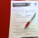 10.12.2015. Nauczyciele i uczniowie Zespołu Szkół Przemysłu Spożywczego w Kielcach zorganizowali "Żywą Bibliotekę" / Kamil Król / Radio Kielce