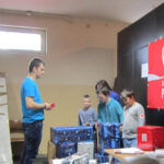 12.12.2015 Kielce. Trwa finał akcji "Szlachetna Paczka". / Robert Felczak / Radio Kielce