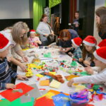 05.12.2015. Mikołajkowe warsztaty w Centrum Fashion Design / Kamil Król / Radio Kielce