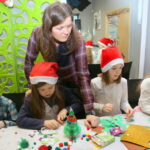 05.12.2015. Mikołajkowe warsztaty w Centrum Fashion Design / Kamil Król / Radio Kielce