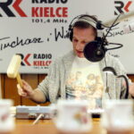 17.12.2015 Kielce. Radio Kielce. Gwiazdka z nieba. Czwarty dzień licytacji. Finał w studiu. Siemacha. / Jarosław Kubalski / Radio Kielce