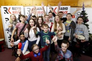 17.12.2015 Kielce. Radio Kielce. Gwiazdka z nieba. Czwarty dzień licytacji. Finał w studiu. Siemacha. / Jarosław Kubalski / Radio Kielce