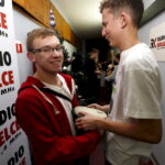 17.12.2015 Kielce. Radio Kielce. Gwiazdka z nieba. Czwarty dzień licytacji. Finał w studiu. Siemacha. / Jarosław Kubalski / Radio Kielce