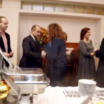 17.12.2015 Kielce. Wigilia u  wojewody Agaty Wojtyszek. Spotkanie z dziennikarzami. / Jarosław Kubalski / Radio Kielce