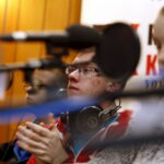 18.12.2015 Kielce. Radio Kielce. Gwiazdka z nieba. Piąty dzień licytacji na rzecz stowarzyszenia Siemacha. Finał w studiu. / Radio Kielce