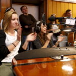 18.12.2015 Kielce. Radio Kielce. Gwiazdka z nieba. Piąty dzień licytacji na rzecz stowarzyszenia Siemacha. Finał w studiu. / Radio Kielce