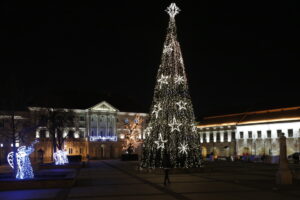 22.12.2015 Kielce. Iluminacje świąteczne. Rynek. / Jarosław Kubalski / Radio Kielce