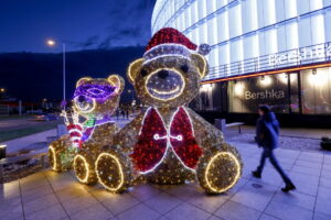 22.12.2015 Kielce. Iluminacje świąteczne. Galeria Echo. / Jarosław Kubalski / Radio Kielce