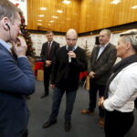 22.12.2015 Kielce. Podziękowanie dla wspierających akcję Gwiazdka z Nieba w studiu S1 Radia Kielce. / Jarosław Kubalski / Radio Kielce