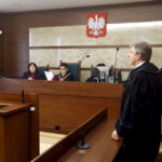 23.12.2015 Kielce . Sąd okręgowy. Wyrok w sprawie kabareciarza Bronisława Opałki i jeszcze dwóch oskarżonych o produkcje marihuany. / Jarosław Kubalski / Radio Kielce