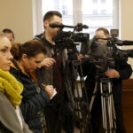 23.12.2015 Kielce . Sąd okręgowy. Wyrok w sprawie kabareciarza Bronisława Opałki i jeszcze dwóch oskarżonych o produkcje marihuany. Dziennikarze. / Jarosław Kubalski / Radio Kielce