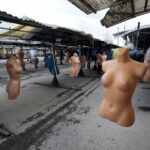 28.12.2015 Kielce. Plac targowy przy ulicy Seminaryjskiej. / Jarosław Kubalski / Radio Kielce