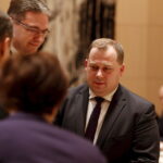 29.12.21015 Kielce. XIX Sesja Sejmiku Województwa Świętokrzyskiego w Sali Kameralnej Filharmonii Świętokrzyskiej im. Oskara Kolberga. Nowy członek Zarządu Województwa Marek Szczepanik. / Jarosław Kubalski / Radio Kielce