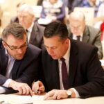 29.12.21015 Kielce. XIX Sesja Sejmiku Województwa Świętokrzyskiego w Sali Kameralnej Filharmonii Świętokrzyskiej im. Oskara Kolberga. Wybory nowego członka Zarządu Województwa. / Jarosław Kubalski / Radio Kielce