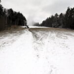 30.12.2015 Kielce. Naśnieżanie stoku narciarskiego na Stadionie. / Jarosław Kubalski / Radio Kielce