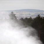 30.12.2015 Kielce. Naśnieżanie stoku narciarskiego na Stadionie. / Jarosław Kubalski / Radio Kielce