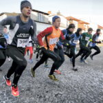 30.12.2015 Szydłów. XXXVI Międzynarodowe Uliczne Biegi Sylwestrowe. / Jarosław Kubalski / Radio Kielce