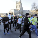 30.12.2015 Szydłów. XXXVI Międzynarodowe Uliczne Biegi Sylwestrowe. / Jarosław Kubalski / Radio Kielce