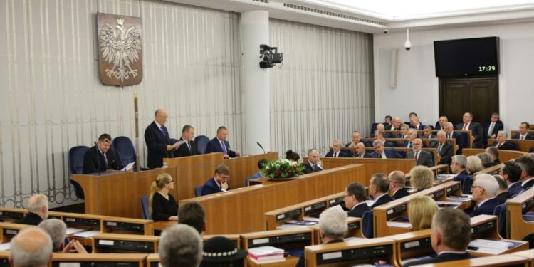 12.11.2015 Warszawa. Senat - pierwsze posiedzenie / Wojciech Habdas / Radio Kielce