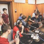 19.12.2015 Kielce. Gwiazdka z nieba. Wielki fina w studiu Polskiego Radia Kielce. / Wojciech Habdas / Radio Kielce