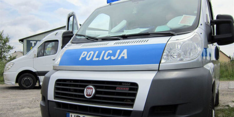 Świętokrzyscy policjanci prowadzą akcję, pod nazwą "BUS". / Robert Felczak / Radio Kielce