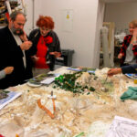 01.12.2015 Kielce. Instytut Design. Seniorzy tworzyli makietę Kadzielni / Instytut Designu