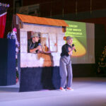 13.12.2015 Chęciny. Teatr w hali sportowej "Pod Basztami" / Stanisław Blinstrub / Radio Kielce