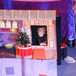 13.12.2015 Chęciny. Teatr w hali sportowej "Pod Basztami" / Stanisław Blinstrub / Radio Kielce