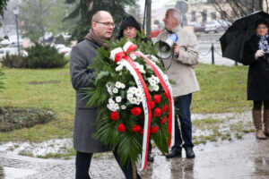 13.12.2015 Kielce. Uroczystości upamiętniające wprowadzenie w Polsce stanu Wojennego. / Stanisław Blinstrub / Radio Kielce