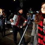 10.01.2016 Kielce. Wielka Orkiestra Świątecznej Pomocy. Koncert na Rynku. / Jarosław Kubalski / Radio Kielce